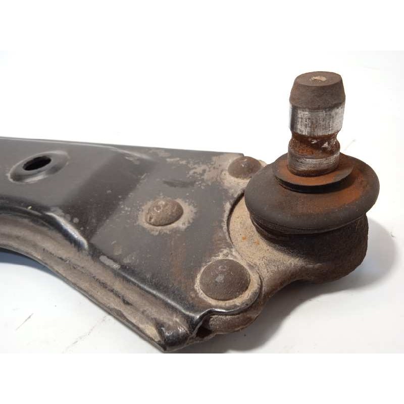 Recambio de brazo suspension inferior delantero derecho para peugeot bipper 1.4 hdi referencia OEM IAM 3521S6  