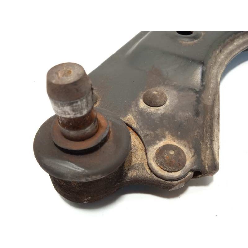 Recambio de brazo suspension inferior delantero izquierdo para peugeot bipper 1.4 hdi referencia OEM IAM 3520W3  