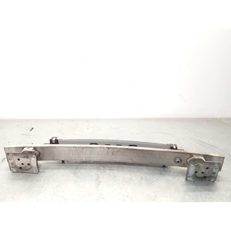Recambio de refuerzo paragolpes delantero para citroën c4 berlina vtr plus referencia OEM IAM 7106C5  