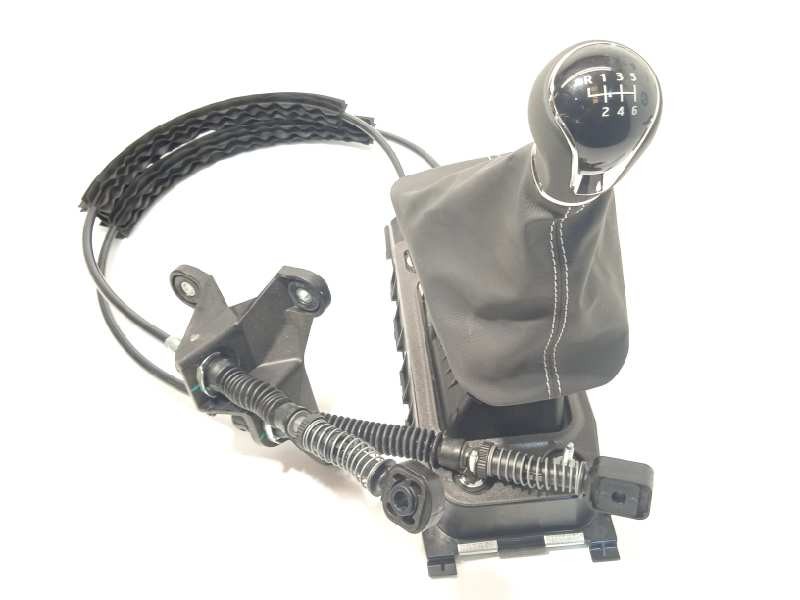 Recambio de palanca cambio para seat arona xcellence referencia OEM IAM 2Q0711049K  