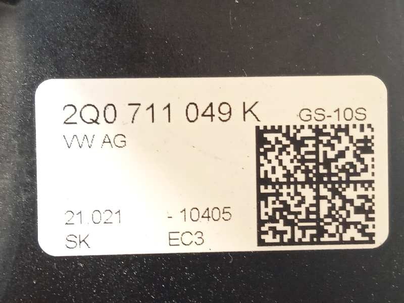 Recambio de palanca cambio para seat arona xcellence referencia OEM IAM 2Q0711049K  