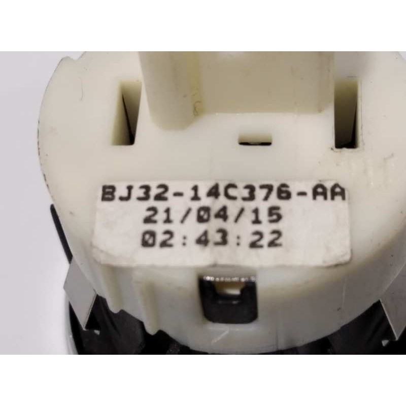Recambio de interruptor para land rover evoque 2.2 td4 cat referencia OEM IAM BJ3214C376AA  