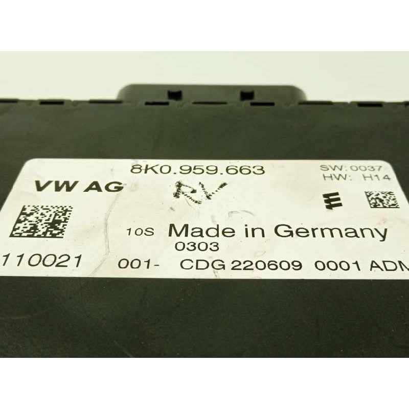 Recambio de modulo electronico para audi a4 ber. (b8) s line sportpaket / plus referencia OEM IAM 8K0959663  