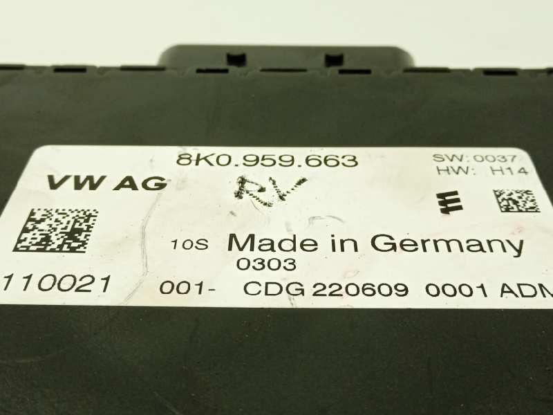 Recambio de modulo electronico para audi a4 ber. (b8) s line sportpaket / plus referencia OEM IAM 8K0959663  