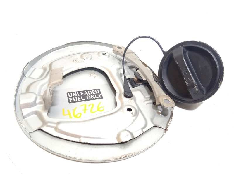 Recambio de tapa exterior combustible para toyota corolla verso (r1) 1.8 16v cat referencia OEM IAM 7735064010  