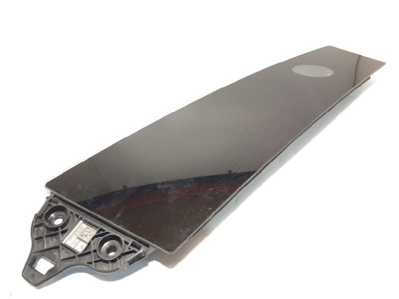 Recambio de embellecedor para tesla model 3 rwd referencia OEM IAM 110925300I  110043700E