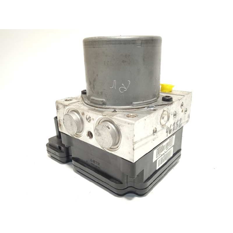 Recambio de abs para kia cee´d drive referencia OEM IAM 58920A2230 6158945200 A258920800