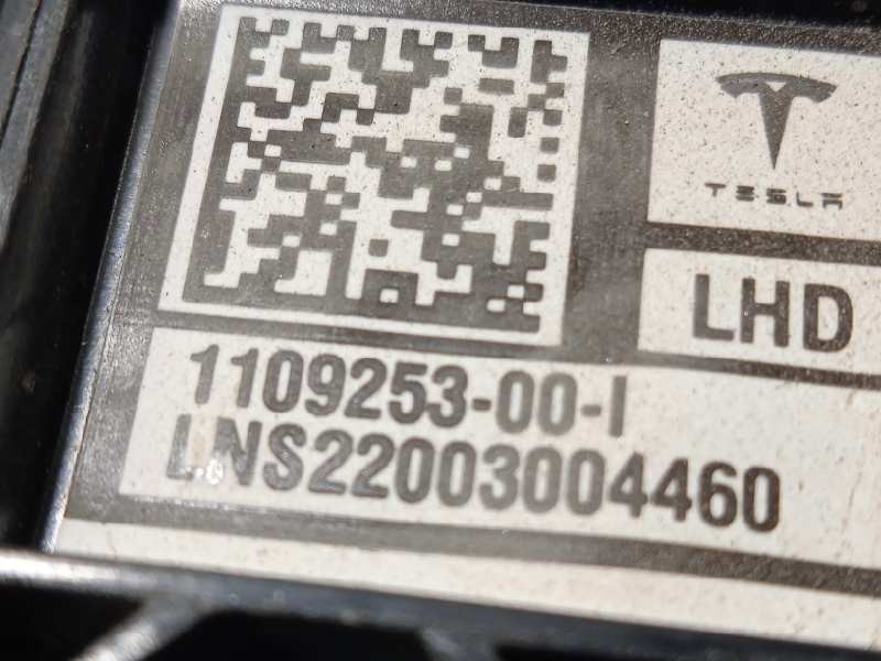 Recambio de embellecedor para tesla model 3 rwd referencia OEM IAM 110925300I  110043700E