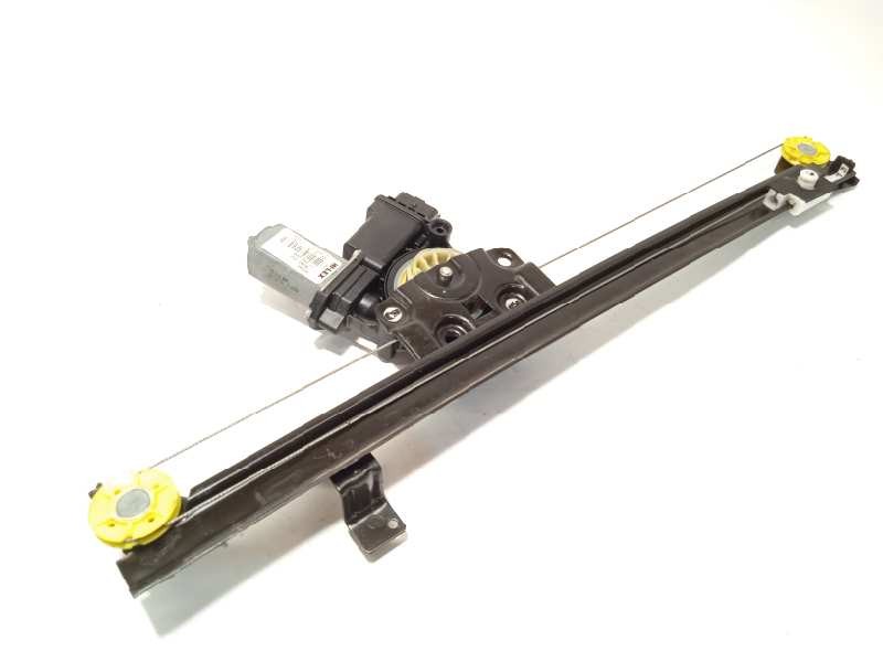 Recambio de elevalunas delantero derecho para peugeot boxer camión 2.0 blue-hdi fap cat referencia OEM IAM 1368921080  