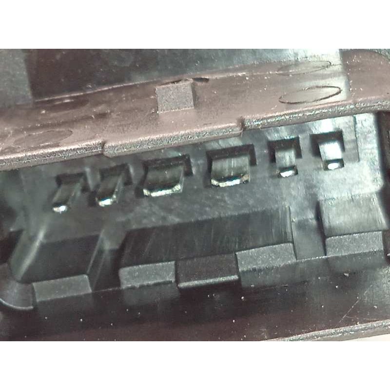 Recambio de elevalunas delantero derecho para peugeot boxer camión 2.0 blue-hdi fap cat referencia OEM IAM 1368921080  