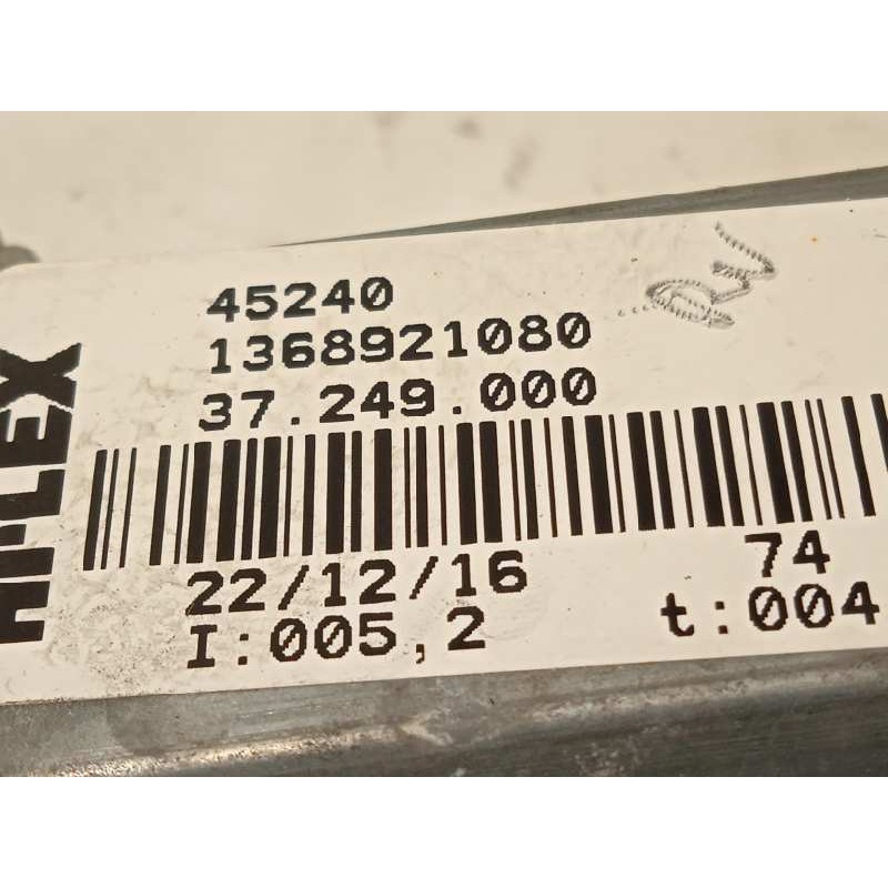 Recambio de elevalunas delantero derecho para peugeot boxer camión 2.0 blue-hdi fap cat referencia OEM IAM 1368921080  