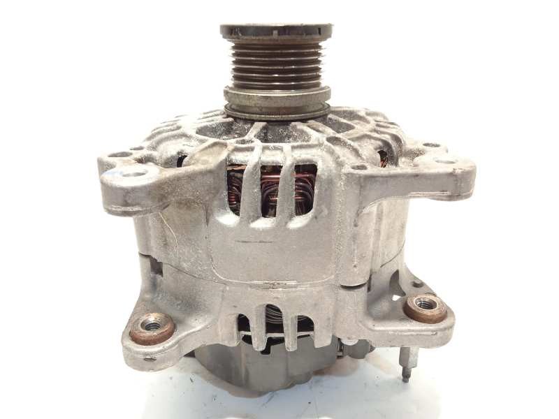 Recambio de alternador para seat leon (5f1) 1.6 tdi referencia OEM IAM 03L903023J 2611875E TG12C113
