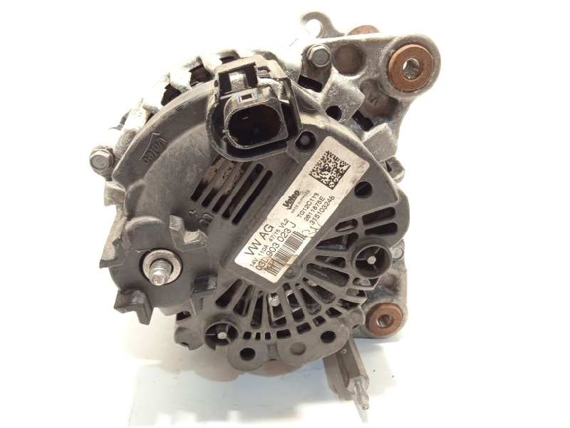 Recambio de alternador para seat leon (5f1) 1.6 tdi referencia OEM IAM 03L903023J 2611875E TG12C113