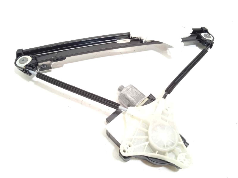 Recambio de elevalunas trasero derecho para seat arona fr referencia OEM IAM 6F0839462D  5Q0959408D