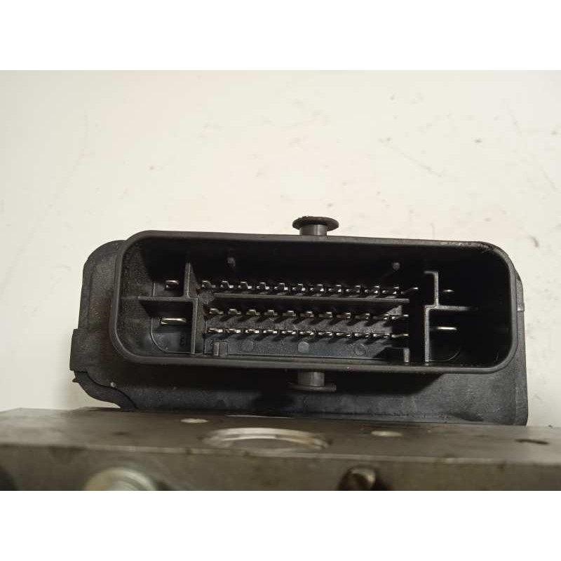 Recambio de abs para renault kadjar black edition referencia OEM IAM 476608240R 0265956527 269829