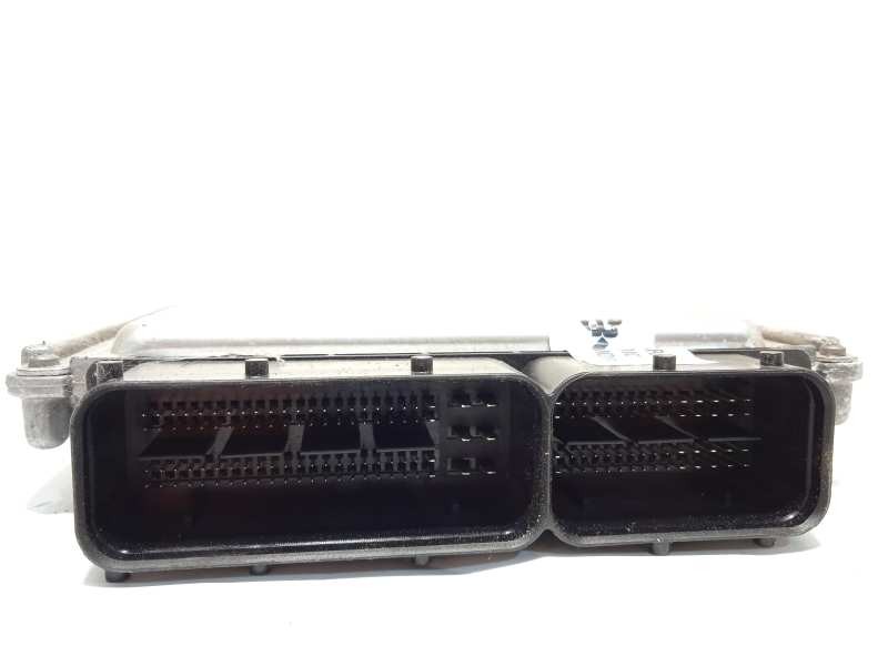 Recambio de centralita motor uce para seat leon (5f1) 1.6 tdi referencia OEM IAM 04L907445B  28445556