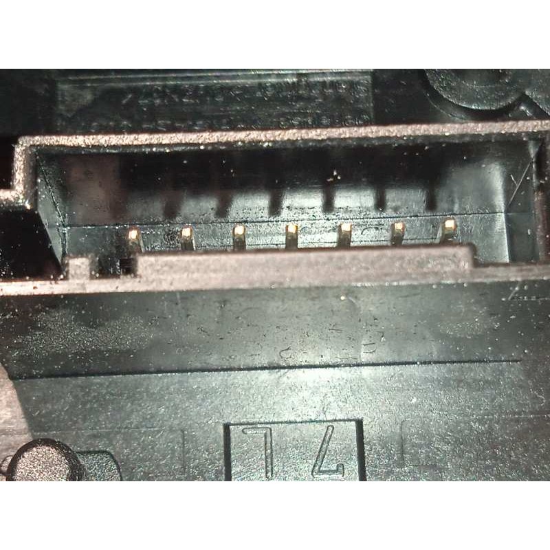 Recambio de cerradura puerta delantera izquierda para bmw serie 5 berlina (e60) 530i referencia OEM IAM 7036167  51227036167