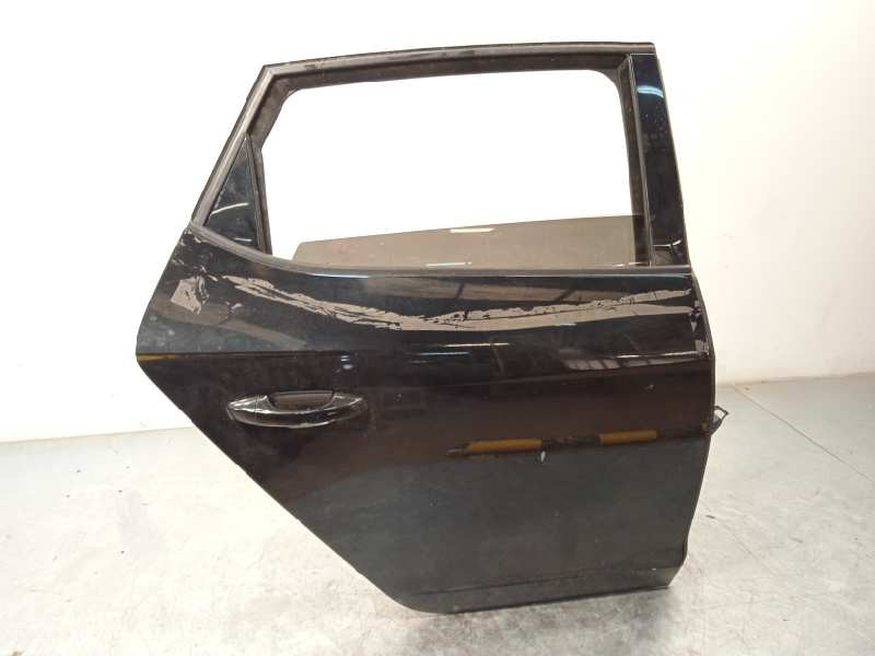 Recambio de puerta trasera derecha para seat leon (5f1) 1.6 tdi referencia OEM IAM 5F4833056  