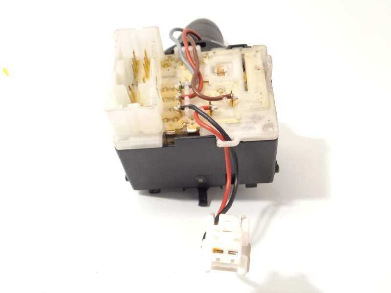 Recambio de mando luces para renault clio iv 0.9 tce referencia OEM IAM 255676085R  E106703231