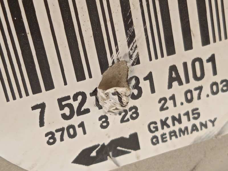 Recambio de transmision trasera derecha para bmw serie 5 berlina (e60) 530i referencia OEM IAM 7521131  33217527322