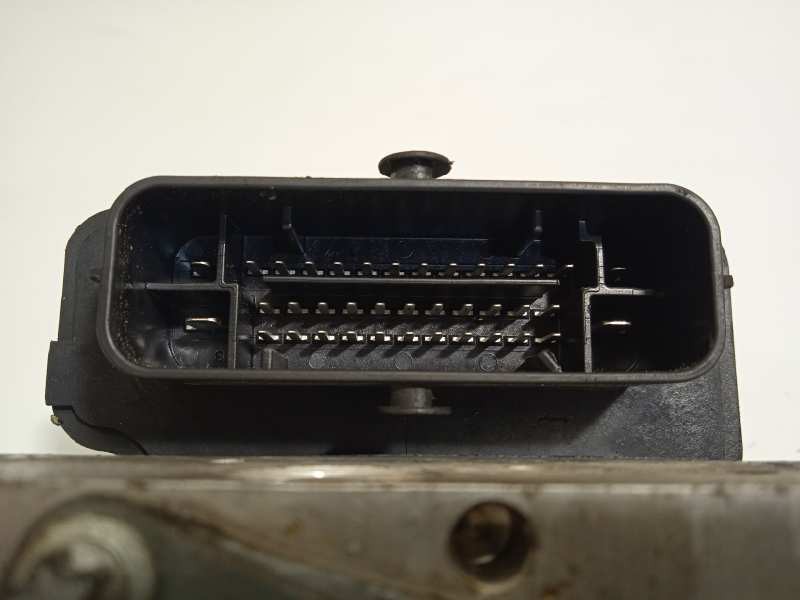 Recambio de abs para peugeot 308 active referencia OEM IAM 9805825380 2265106455 269607