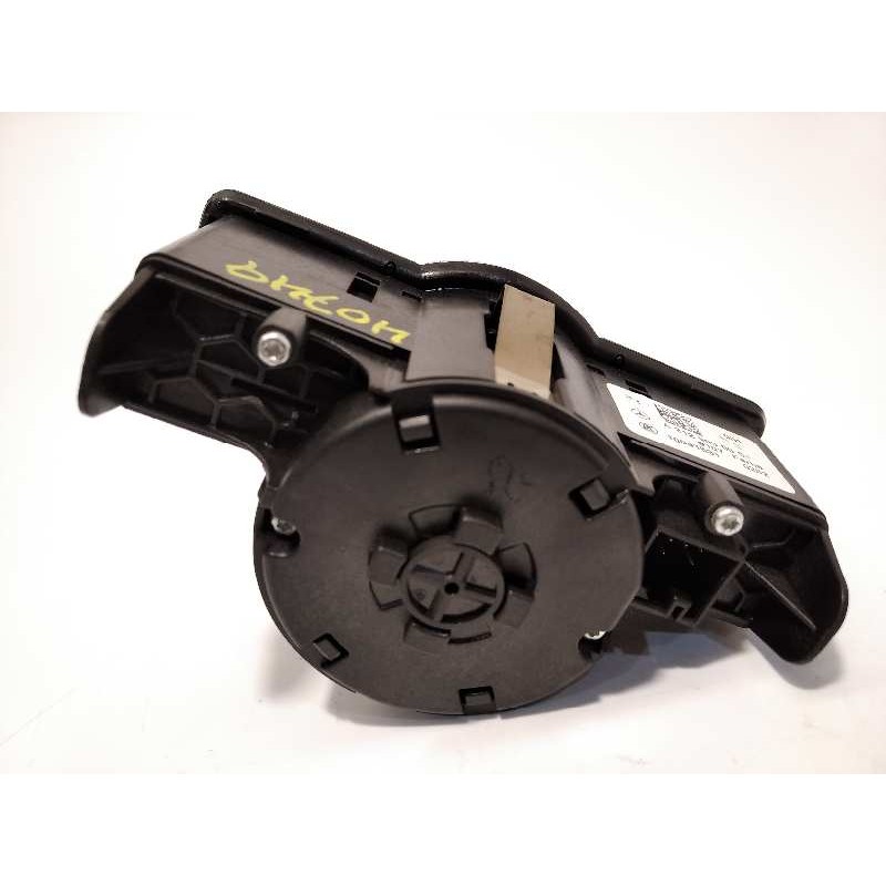 Recambio de mando luces para mercedes-benz clase m (w166) 2.1 cdi cat referencia OEM IAM A2129050551  