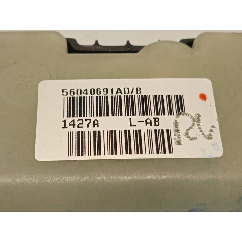 Recambio de mando elevalunas delantero izquierdo para jeep compass limited referencia OEM IAM 56040691AD  