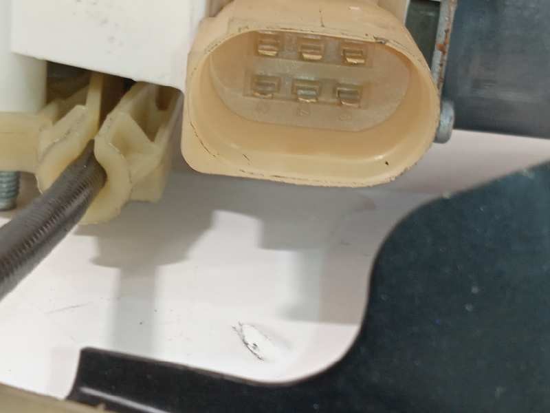 Recambio de elevalunas delantero derecho para bmw serie 3 coupe (e92) 320d referencia OEM IAM 7193456 7191118 0130822403