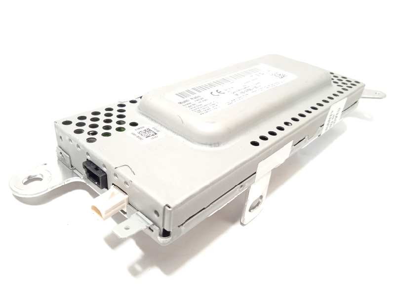 Recambio de modulo electronico para tesla model 3 rwd referencia OEM IAM 107975500E  