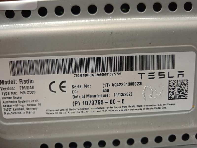 Recambio de modulo electronico para tesla model 3 rwd referencia OEM IAM 107975500E  