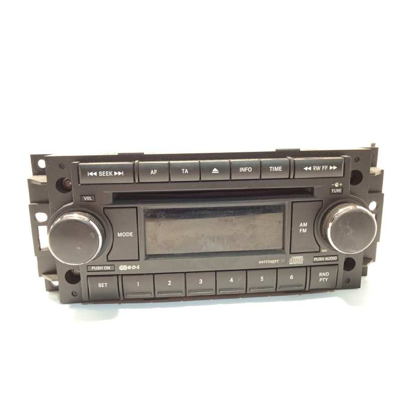 Recambio de sistema audio / radio cd para jeep compass limited referencia OEM IAM P05064067AG  