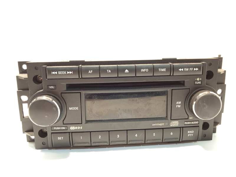 Recambio de sistema audio / radio cd para jeep compass limited referencia OEM IAM P05064067AG  