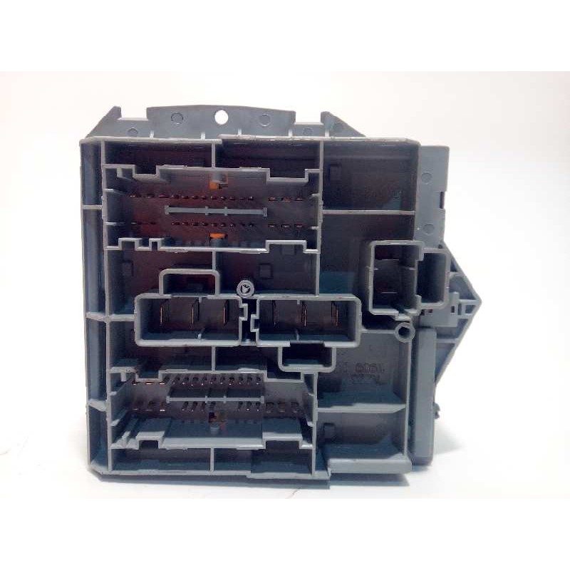 Recambio de caja reles / fusibles para fiat bravo (198) 1.4 16v cat referencia OEM IAM 51775686  