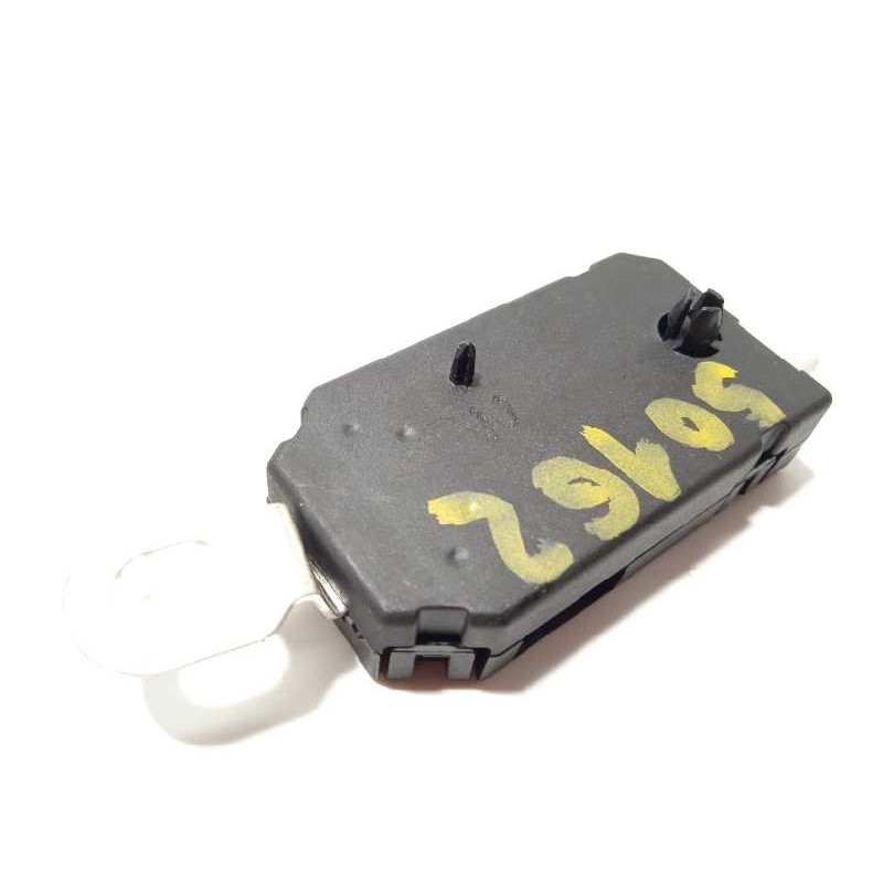 Recambio de antena para tesla model 3 rwd referencia OEM IAM 109804600C  