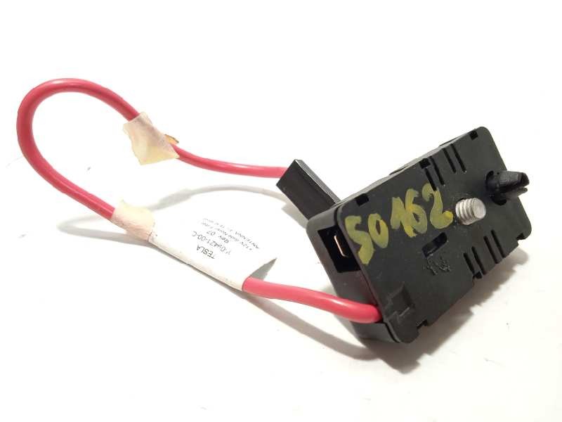 Recambio de antena para tesla model 3 rwd referencia OEM IAM 150942100C  