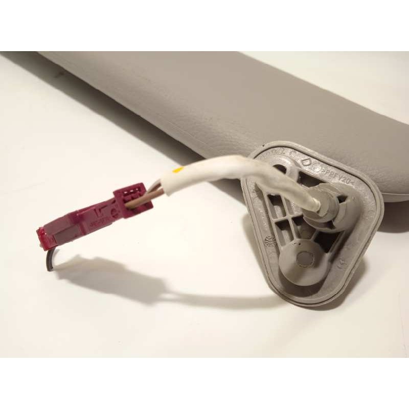 Recambio de parasol derecho para bmw serie 3 coupe (e92) 320d referencia OEM IAM 51167252060  