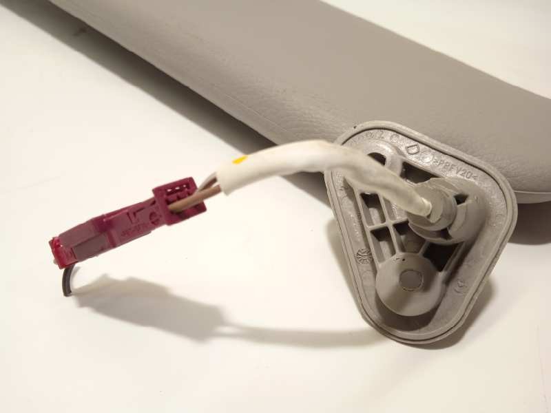 Recambio de parasol derecho para bmw serie 3 coupe (e92) 320d referencia OEM IAM 51167252060  