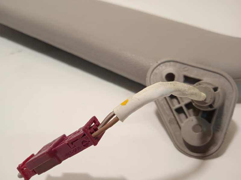 Recambio de parasol derecho para bmw serie 3 coupe (e92) 320d referencia OEM IAM 51167252060  