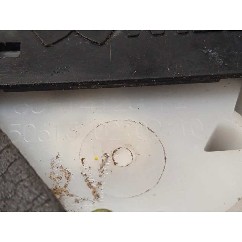 Recambio de cerradura puerta trasera izquierda para subaru legacy kombi/outback b14 outback executive referencia OEM IAM T601412