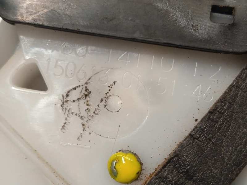 Recambio de cerradura puerta trasera derecha para subaru legacy kombi/outback b14 outback executive referencia OEM IAM T6014110 