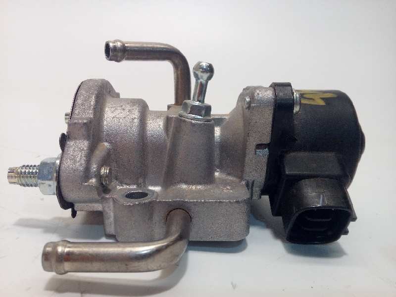 Recambio de valvula egr para toyota rav 4 advance hybrid referencia OEM IAM 2562036060  