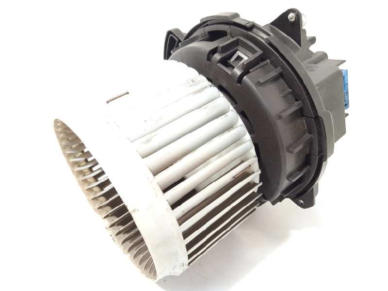 MOTOR CALEFACCION 272205FA9E 