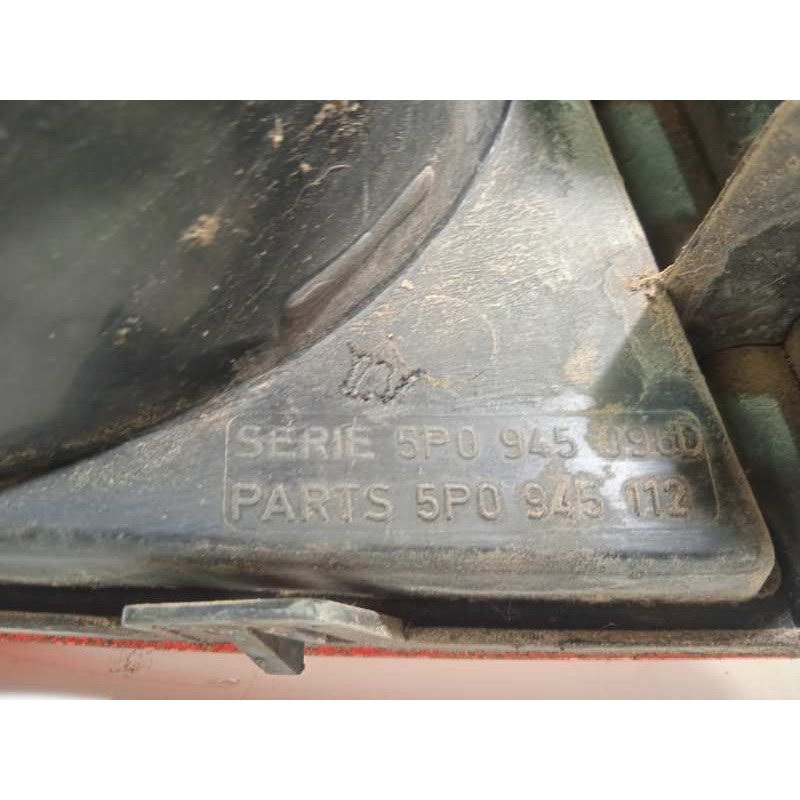 Recambio de piloto trasero derecho para seat altea (5p1) reference referencia OEM IAM 5P0945112  5P0945096D