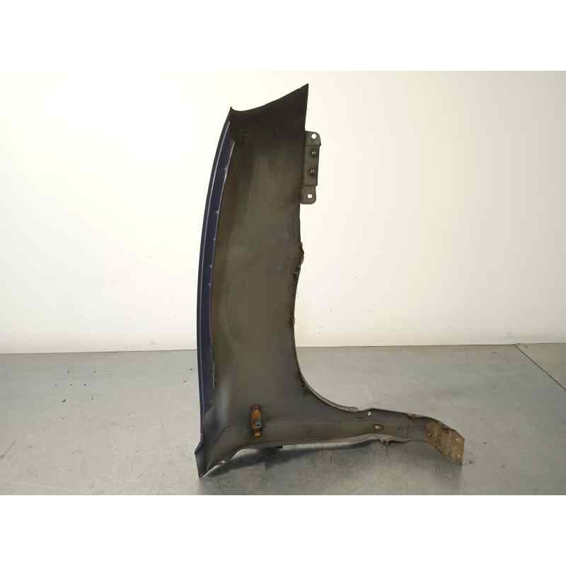 Recambio de aleta delantera izquierda para hyundai santa fe (sm) 2.0 crdi cat referencia OEM IAM 6631126270  