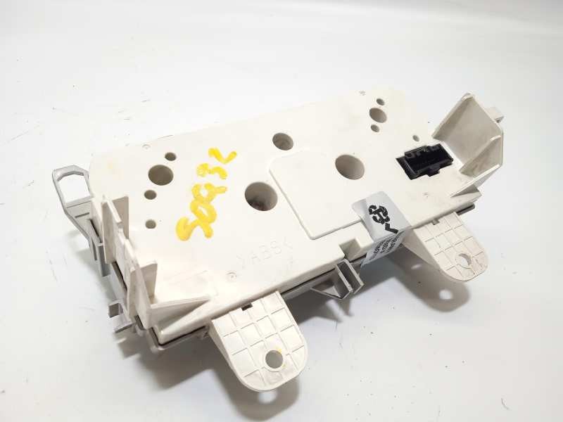 Recambio de mando climatizador para mazda 5 berl. (cr) 1.8 active referencia OEM IAM CD85  CD8561190