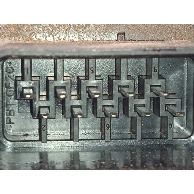 Recambio de cerradura puerta trasera derecha para ford kuga (cbv) trend referencia OEM IAM 8V4AS26412EA  1523327