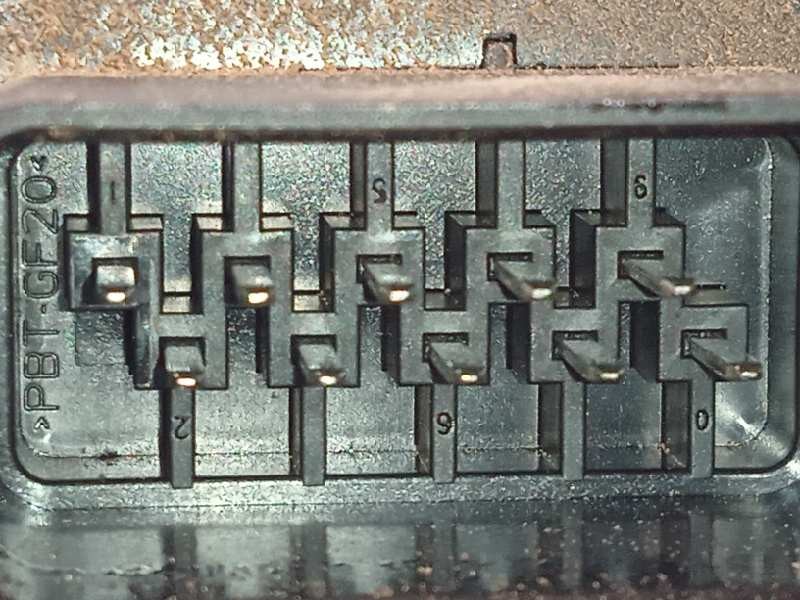 Recambio de cerradura puerta trasera derecha para ford kuga (cbv) trend referencia OEM IAM 8V4AS26412EA  1523327