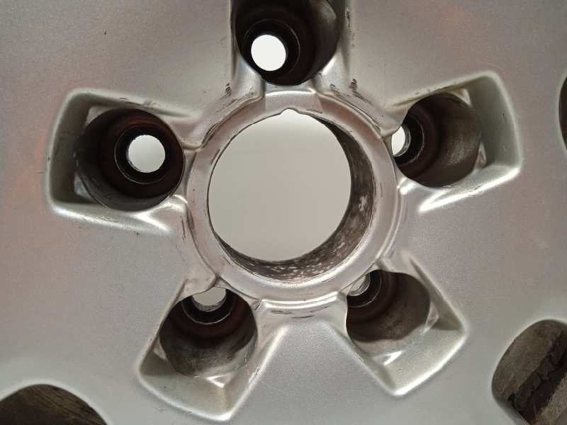 Recambio de llanta para audi a6 avant (4f5) 3.0 tdi quattro (171kw) referencia OEM IAM 8K0601025AM  
