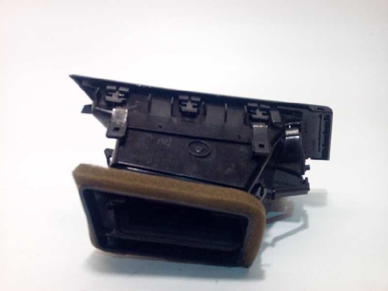 Recambio de aireador para volkswagen passat lim. (3g2) advance bmt referencia OEM IAM 3G1819701C  3G1819701EICL