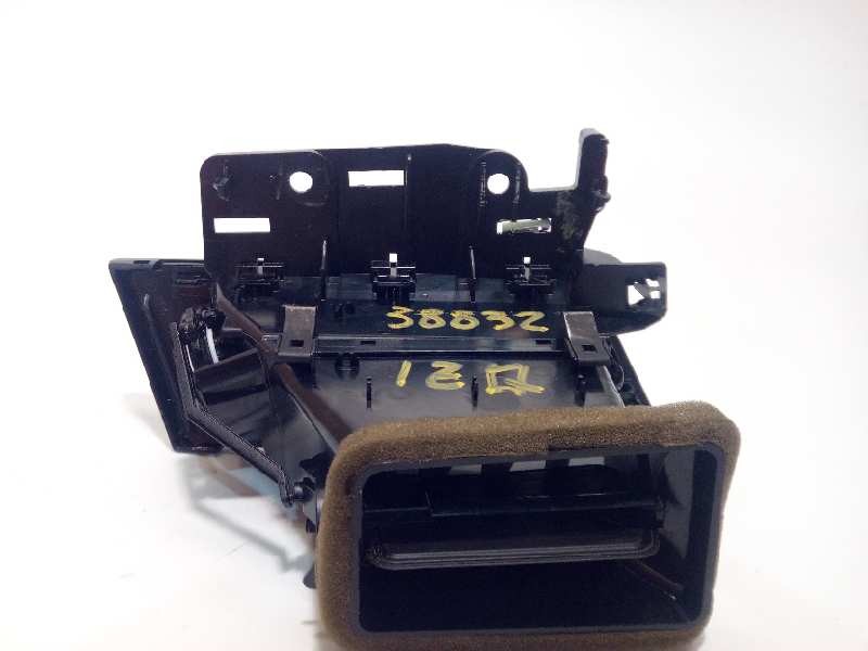 Recambio de aireador para volkswagen passat lim. (3g2) advance bmt referencia OEM IAM 3G1819701C  3G1819701EICL